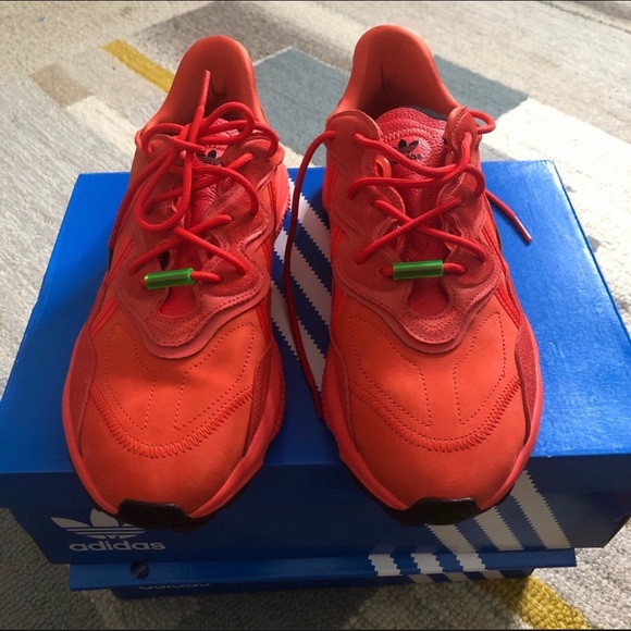 Snickers - Picture 2 of 6